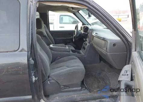 2004 Chevrolet Silverado 1500 Z71 z USA, uszkodzony, nr VIN 1GCEK19T04E288310